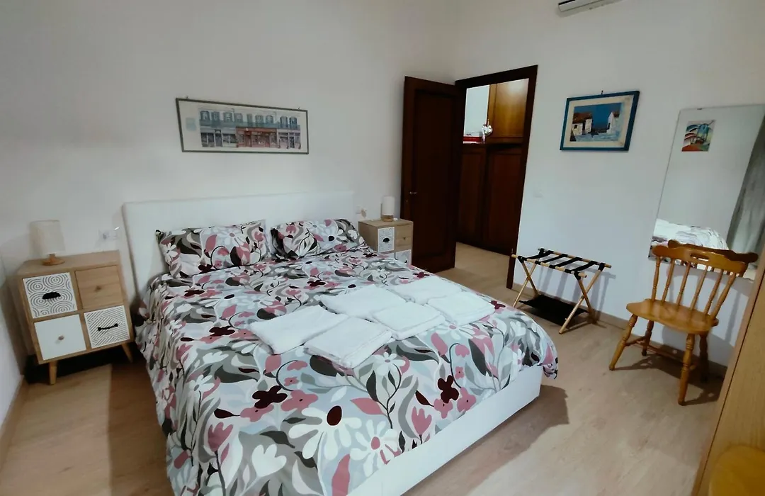 Gemelli-St Peter Sweet House-1