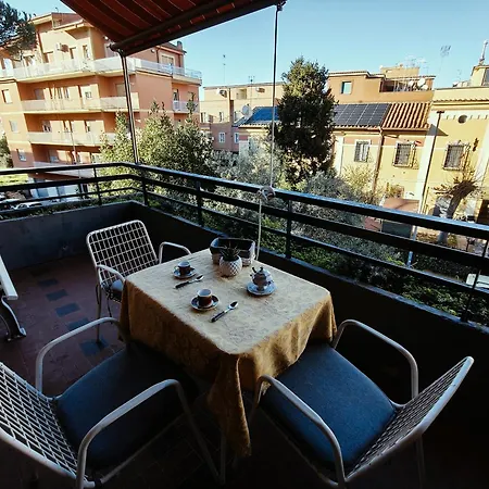 Gemelli-St Peter Sweet House-3